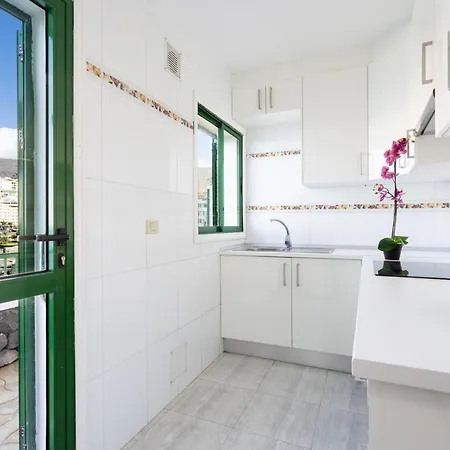 Privada Mirador De La Gomera Con Jacuzzi Βίλα Puerto de Santiago (Tenerife)